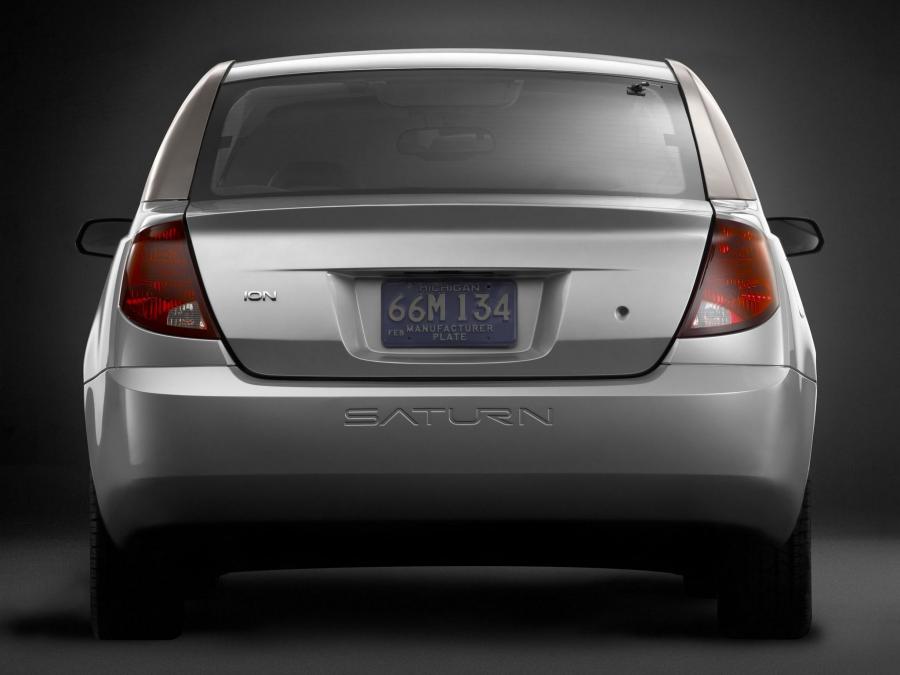  Saturn Ion 2002 года  (фото 11 из 14)